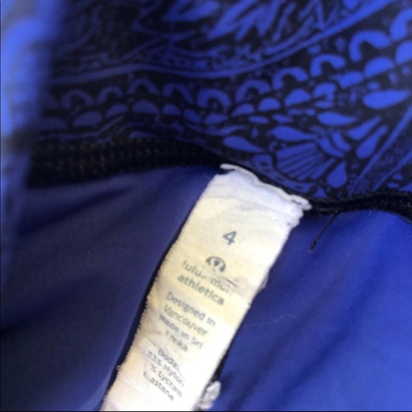 Lululemon highwaisted leggingd - Picture 3 of 3